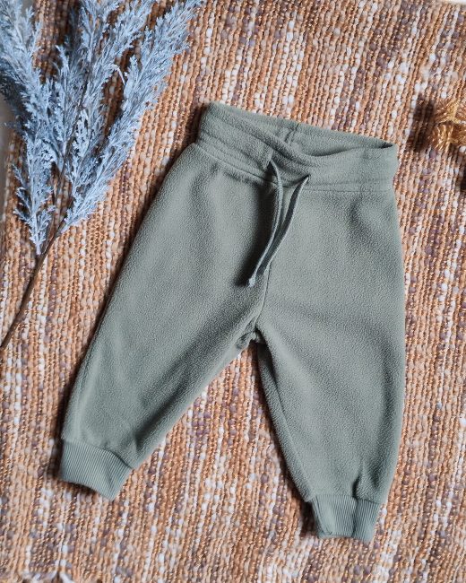 Buzo talla 6 meses