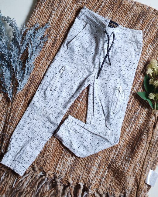 Pantalón jogger talla 5 años