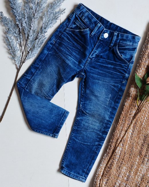 Jeans  H&M talla 2-3 años