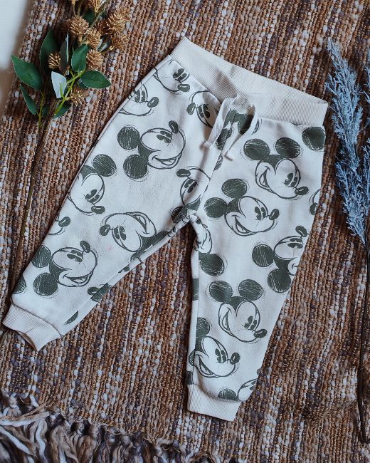 Buzo Disney talla 12-18 meses