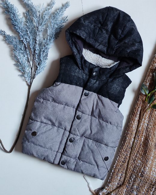 Chaqueta sin mangas Next talla 12-18 meses
