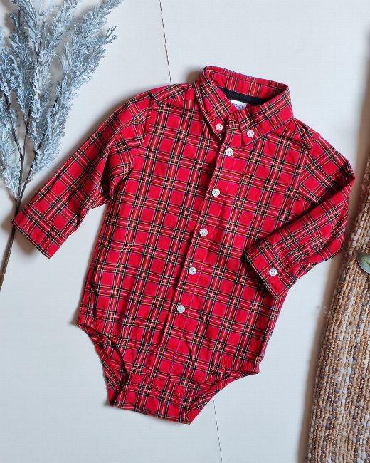 Camisa Body Carter's talla 12 meses