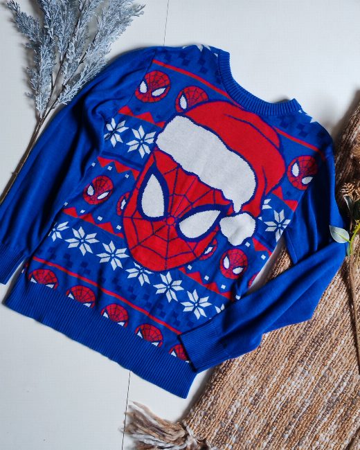 Sweater Marvel talla 8 años