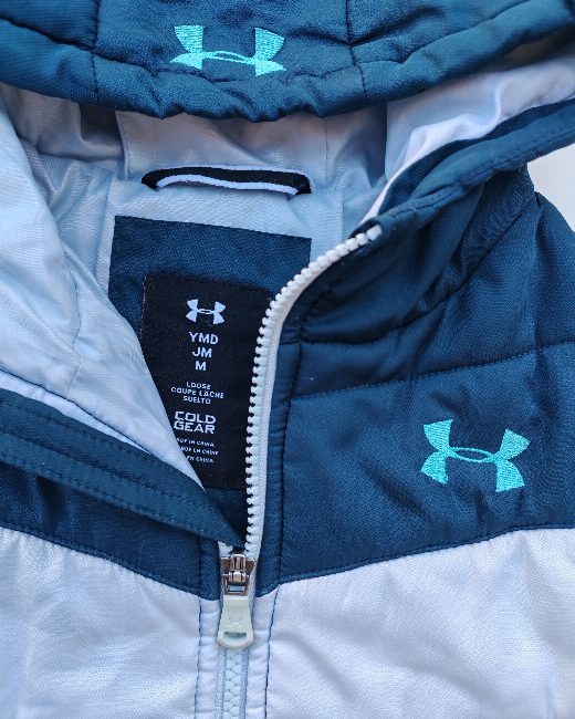 Chaqueta UNDER ARMOUR talla 10-12 años