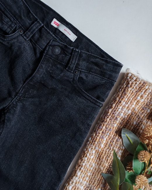 Jeans LEVI'S talla 7-8 años