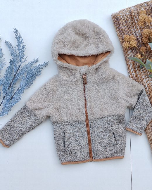 Poleron de polar talla 9 meses