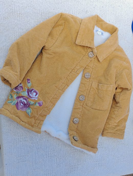 Abrigo Limonada talla 2 años