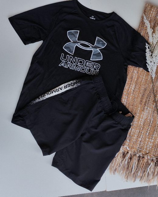 Polera under y short under