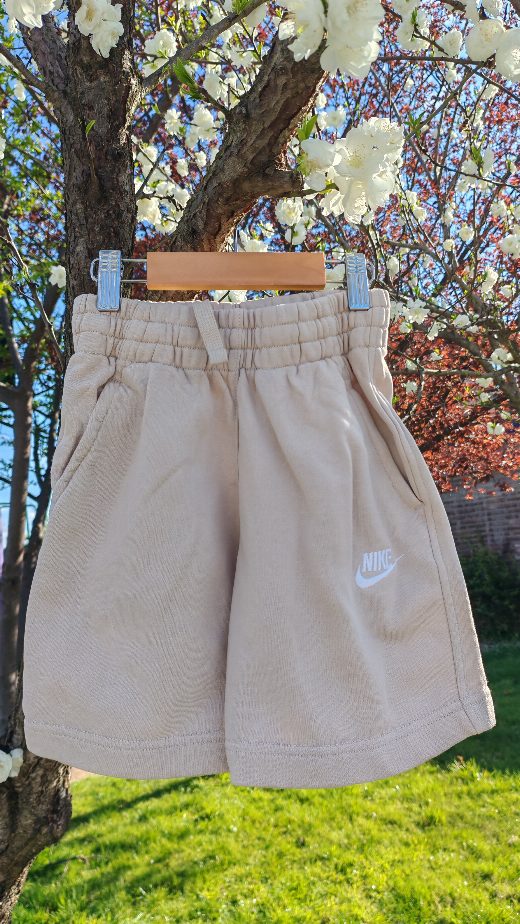 Short Nike talla 10-12