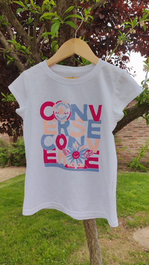 Polera converse talla 5-6 años
